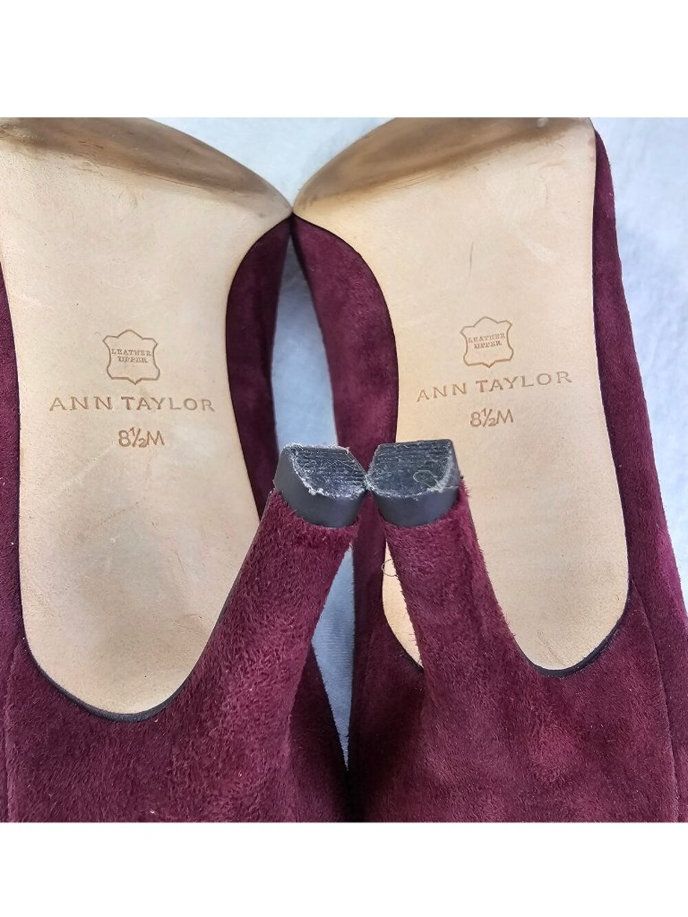 Ann Taylor Eryn Suede Pump 2.75” Kitten Heel Pointed Toe Scarpin 8.5 Plum Rose - Picture 7 of 13